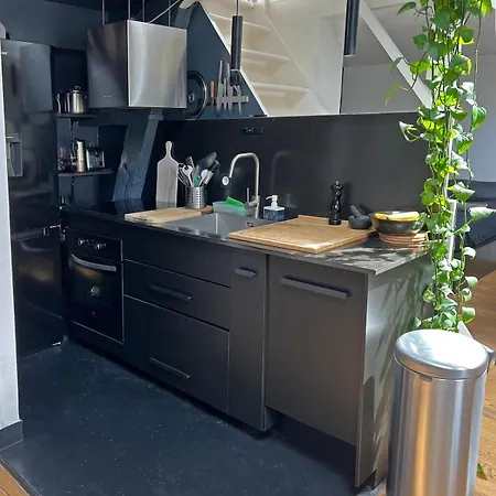 Petit Loft Au Coeur Du Marais Apartment