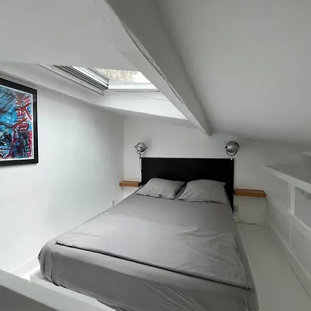 Apartment Petit Loft Au Coeur Du Marais Paris